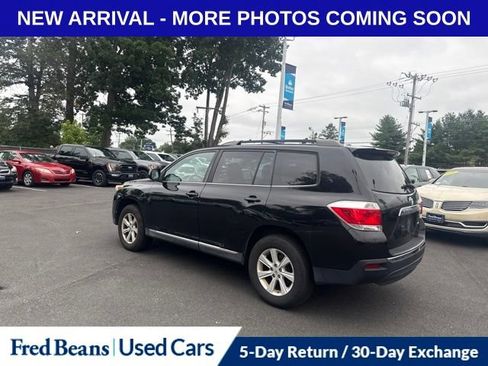 Used 2012 Toyota Highlander SE w/ Tow Pkg AWD/4WD image 5