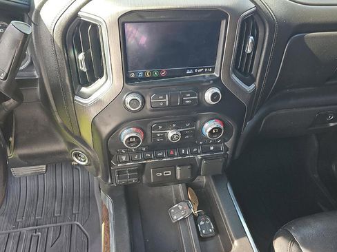 Used 2020 GMC Sierra 3500 Denali w/ Denali Ultimate Package AWD/4WD image 14