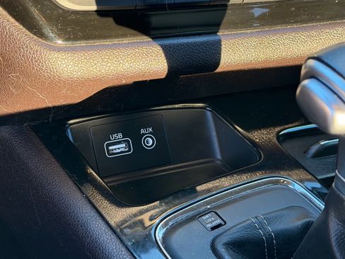 Used 2018 Kia Sedona SX Limited w/ SX Limited Prestige Package image 31