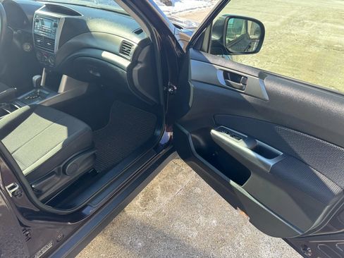 Used 2013 Subaru Forester 2.5X w/ Alloy Wheel Pkg image 12