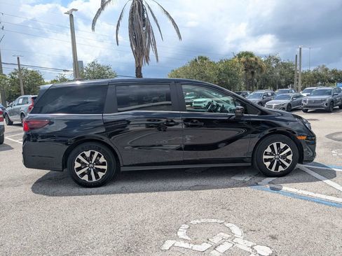 Used 2025 Honda Odyssey EX-L image 7