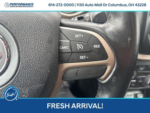 Used 2015 Jeep Cherokee Latitude image 16