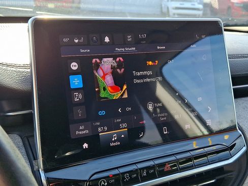 Certified 2022 Jeep Compass Latitude w/ Convenience Group image 18