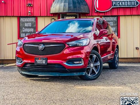 Used 2020 Buick Enclave Essence w/ Sport Touring Edition FWD image 2