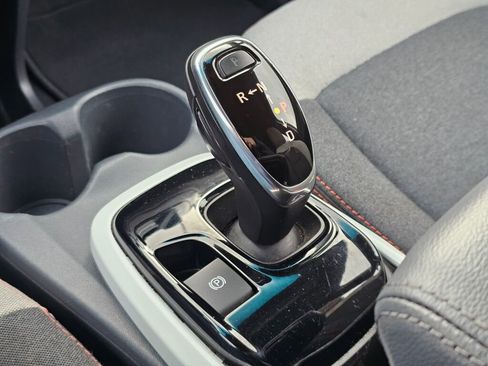 Used 2017 Chevrolet Bolt LT image 23