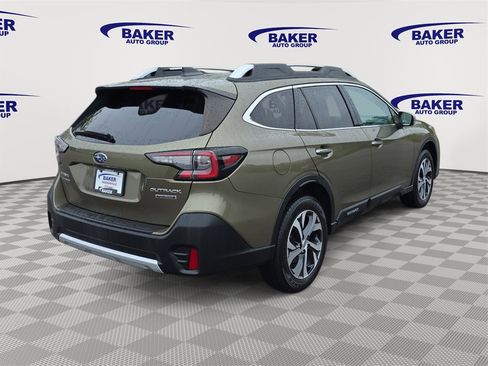 Used 2022 Subaru Outback Touring image 5