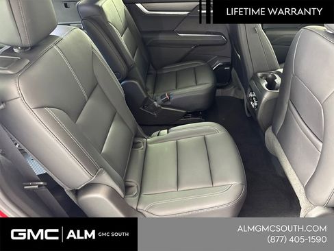 New 2026 GMC Acadia Elevation w/ Elevation Premium Package FWD image 17