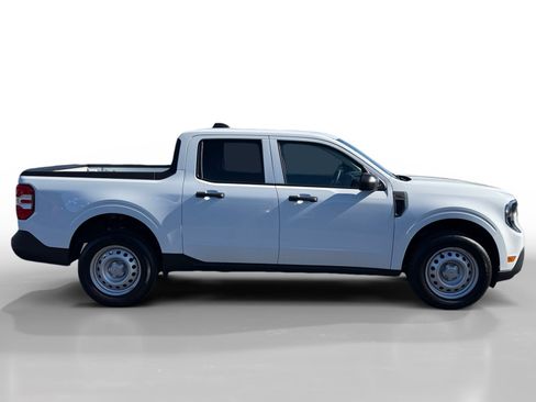 Certified 2025 Ford Maverick XL w/ Equipment Group 102A AWD/4WD image 6