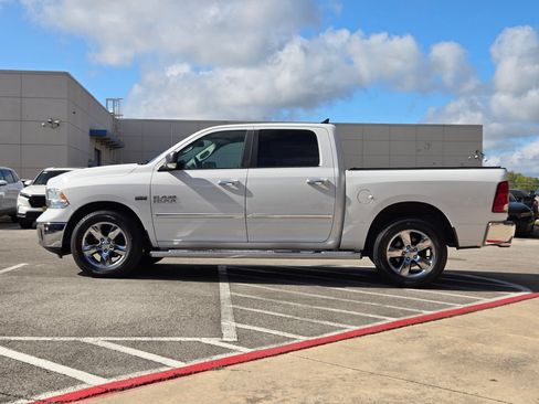 Used 2015 RAM 1500 Lone Star RWD image 6
