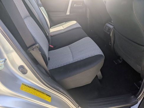 Used 2016 Toyota 4Runner SR5 image 17