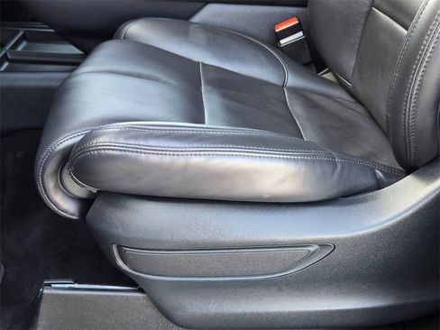 Used 2024 Lincoln Navigator Reserve image 16