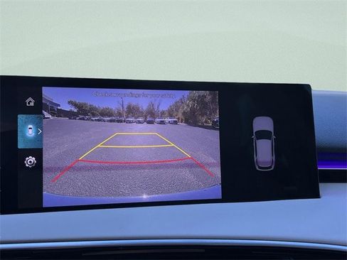 Used 2026 Genesis GV70 2.5T Select image 28