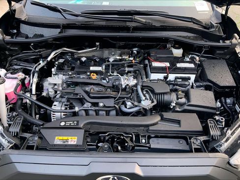 New 2026 Toyota Corolla Cross L image 16