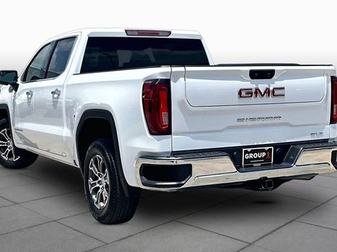 Used 2025 GMC Sierra 1500 SLT RWD image 12