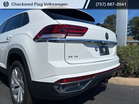 Used 2023 Volkswagen Atlas Cross Sport SE AWD/4WD image 9