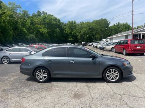 Used 2015 Volkswagen Jetta S w/ Welcome Package FWD image 4