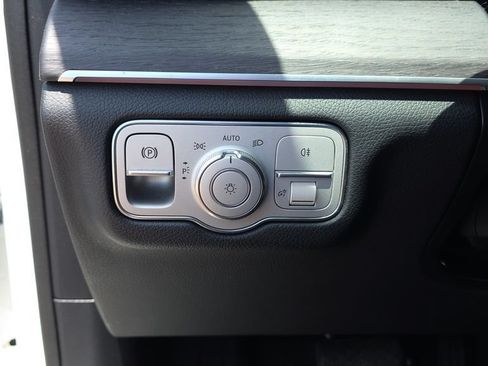 Used 2022 Mercedes-Benz GLS 450 4MATIC image 14
