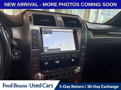 Used 2020 Lexus GX 460 Premium w/ Premium Package AWD/4WD image 13