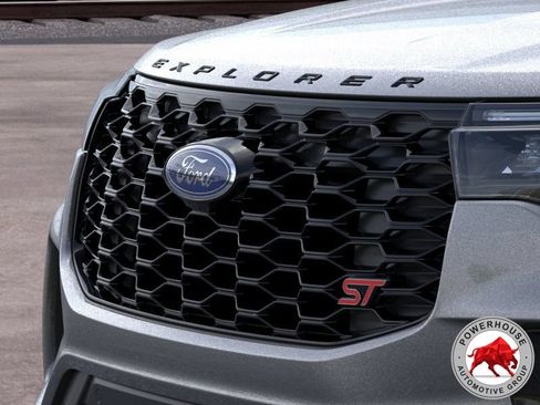 New 2026 Ford Explorer ST RWD image 18