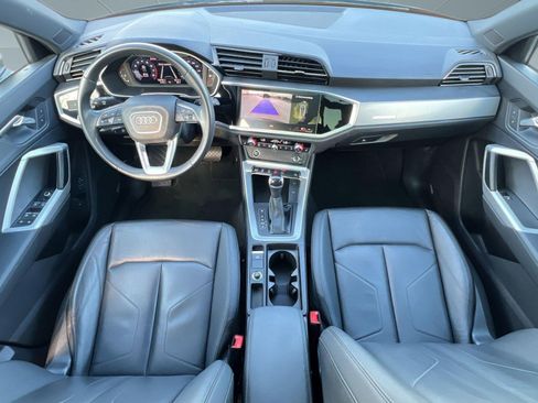 Used 2023 Audi Q3 2.0T Premium w/ Convenience Package image 16