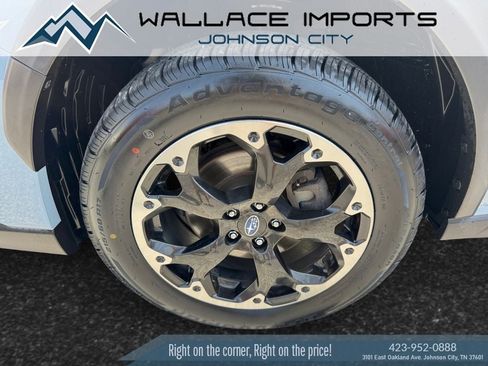 Used 2021 Subaru Crosstrek 2.0i Premium AWD/4WD image 9