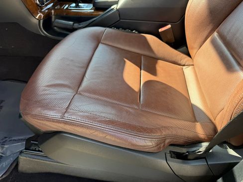 Used 2013 Mercedes-Benz G 550 image 36