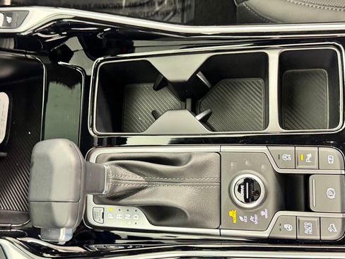 New 2026 Kia Sorento SX Prestige AWD/4WD image 32