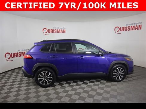 Used 2025 Toyota Corolla Cross AWD Hybrid w/ Moonroof Package image 9