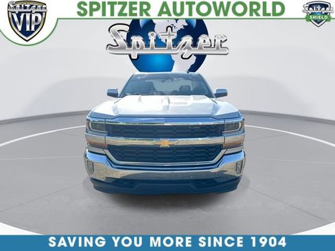 Used 2018 Chevrolet Silverado 1500 LT w/ All Star Edition AWD/4WD image 3