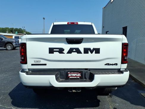 Used 2026 RAM 2500 Big Horn AWD/4WD image 4