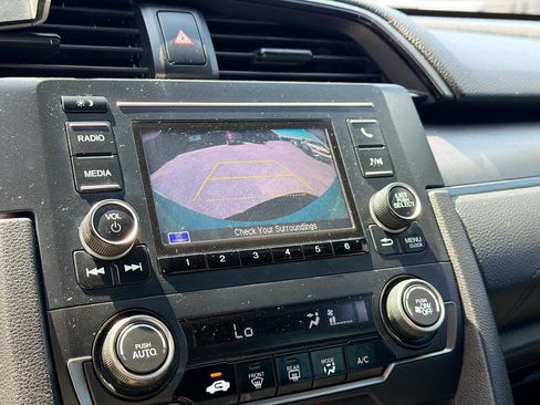 Used 2018 Honda Civic LX image 9