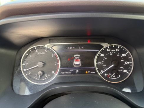 Used 2023 Nissan Rogue SV image 24