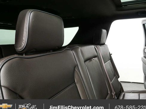 Certified 2021 GMC Yukon Denali w/ Denali Ultimate Package AWD/4WD image 23