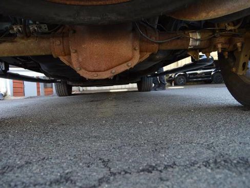 Used 2013 Ford F150 XLT w/ Mid Equipment Group image 67