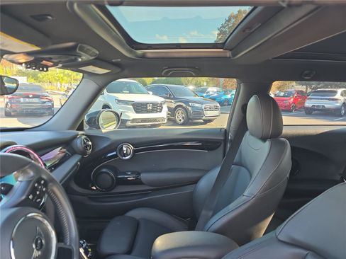 Used 2023 MINI Cooper S image 25