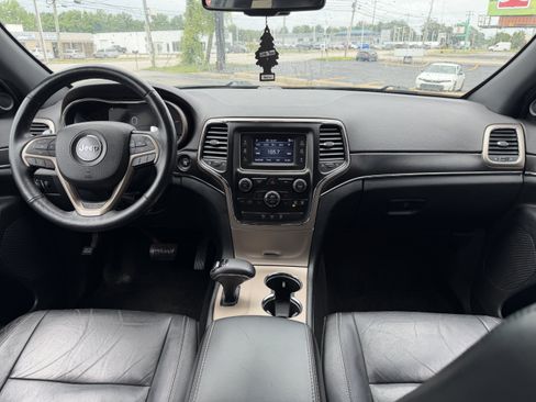 Used 2014 Jeep Grand Cherokee Limited AWD/4WD image 17