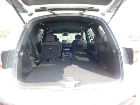 Used 2026 Honda Pilot Sport image 27