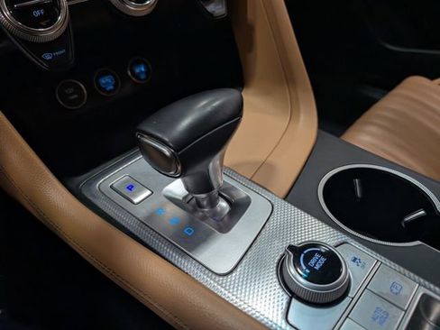 Used 2022 Genesis G70 3.3T image 33