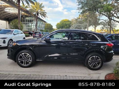 Certified 2025 Audi Q5 Premium w/ Convenience Package image 11