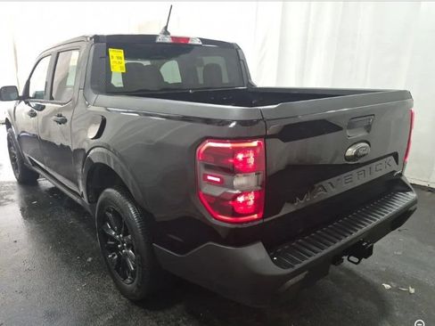 Used 2023 Ford Maverick XLT w/ Equipment Group 300A Standard AWD/4WD image 3