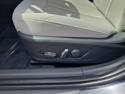 Certified 2025 Hyundai Sonata SEL AWD/4WD image 12