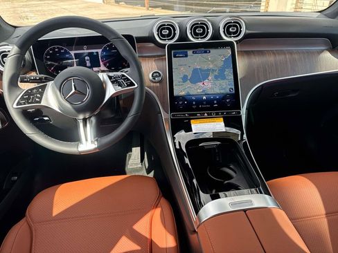 New 2026 Mercedes-Benz GLC 300 image 7