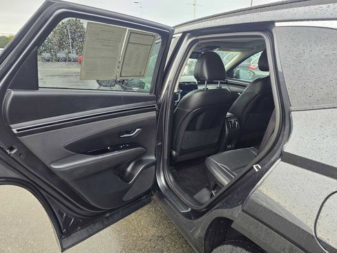 Used 2024 Hyundai Tucson Limited image 17