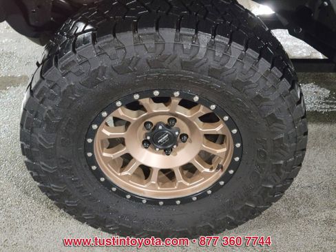 Used 2021 Jeep Gladiator Overland w/ Popular Equipment Package image 9