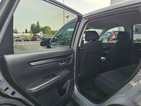 Certified 2025 Honda CR-V LX image 19