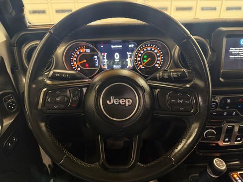 Used 2021 Jeep Wrangler Sport image 15