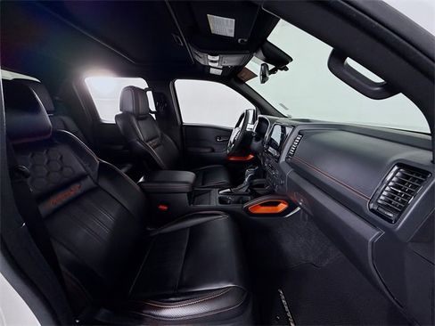 Certified 2024 Nissan Frontier Pro-X w/ Pro Premium Package image 25