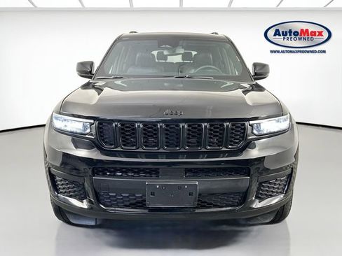 Used 2023 Jeep Grand Cherokee L Laredo AWD/4WD image 7