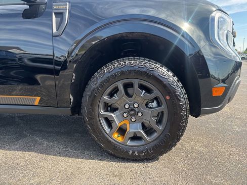Used 2025 Ford Maverick Tremor AWD/4WD image 36