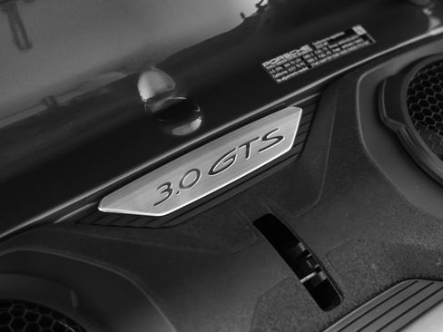 Certified 2022 Porsche 911 Carrera 4 GTS AWD/4WD image 25